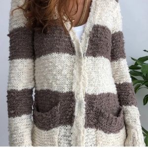 Free People Cream and Brown Cuddle Bear Popcorn Knit Sweater with front pockets